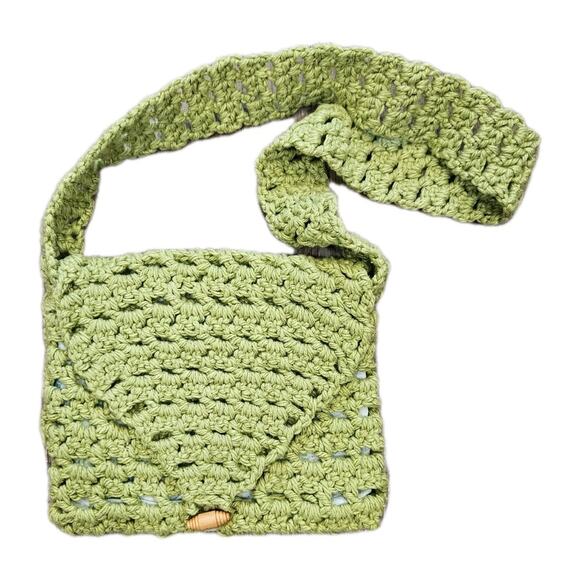 Vtg Crochet Crossbody Bag Lime Brat Green Boho Hippie Retro Festival Toggle - Picture 1 of 8
